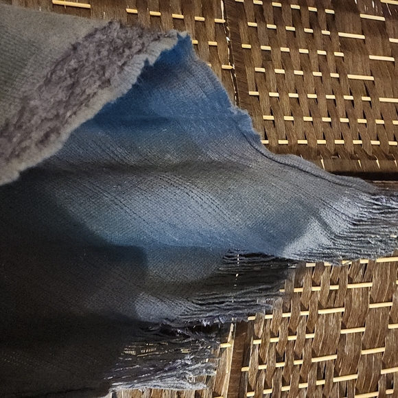 Jon and Anna gray Poncho. New with tags - Picture 4 of 9